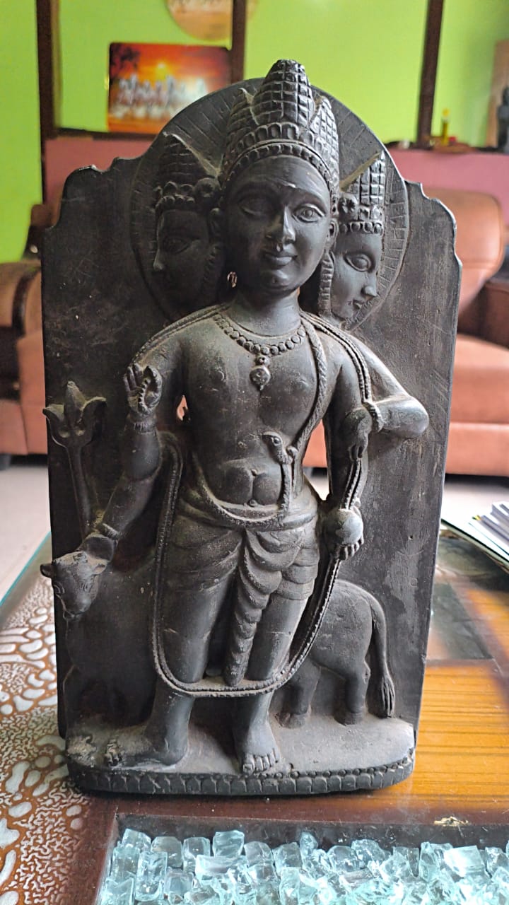 Black Stone Trimoorti Idol Image